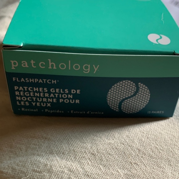 Patchology Other - Patchology FlashPatch Eye Gels - Green
